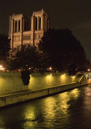 山梨県富士河口湖の快適なビジネス・観光に最適な東横INN富士河口湖大橋の詳細ガイド